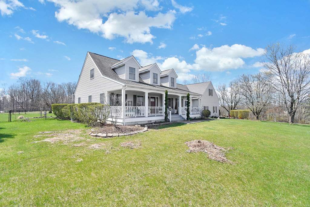 2365 Alta West Road, Mansfield, Ohio 44903, 4 Bedrooms Bedrooms, ,3 BathroomsBathrooms,Residential,For Sale,Alta West Road,9072993