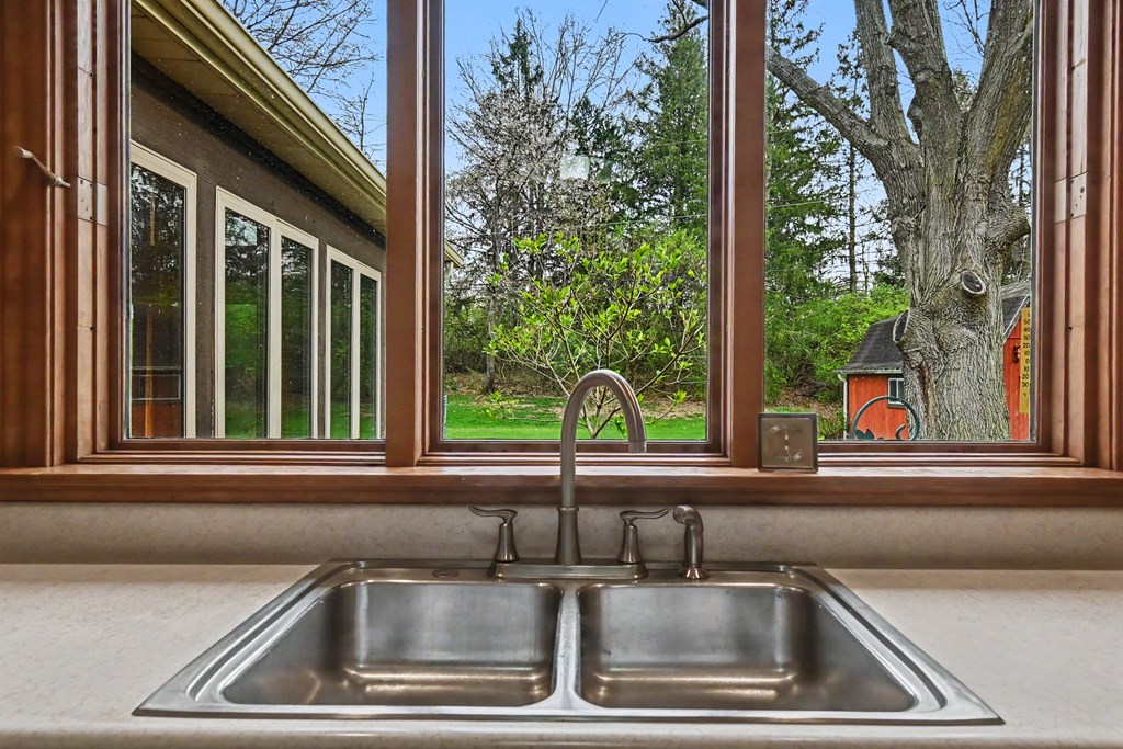 440 Mader Drive, Bucyrus, Ohio 44820, 3 Bedrooms Bedrooms, ,2 BathroomsBathrooms,Residential,For Sale,Mader Drive,9072994