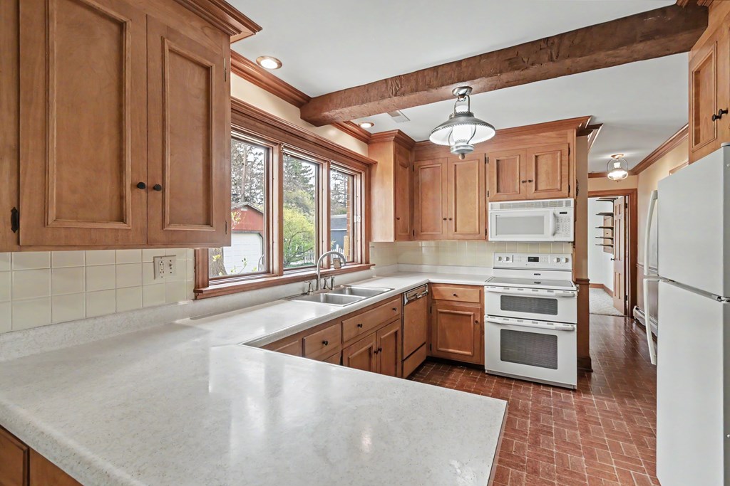 440 Mader Drive, Bucyrus, Ohio 44820, 3 Bedrooms Bedrooms, ,2 BathroomsBathrooms,Residential,For Sale,Mader Drive,9072994