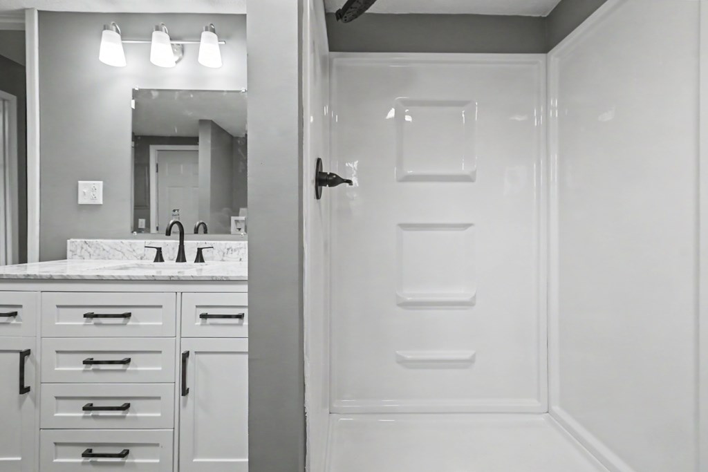 707 Wood Street, Marion, Ohio 43302, 3 Bedrooms Bedrooms, ,1 BathroomBathrooms,Residential,For Sale,Wood Street,9073008