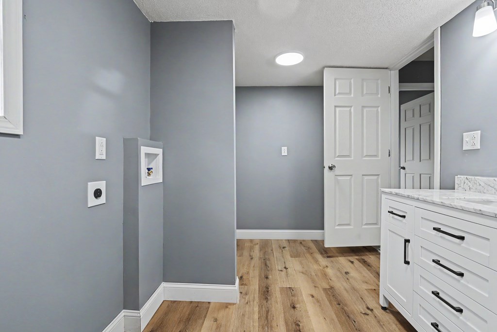 707 Wood Street, Marion, Ohio 43302, 3 Bedrooms Bedrooms, ,1 BathroomBathrooms,Residential,For Sale,Wood Street,9073008