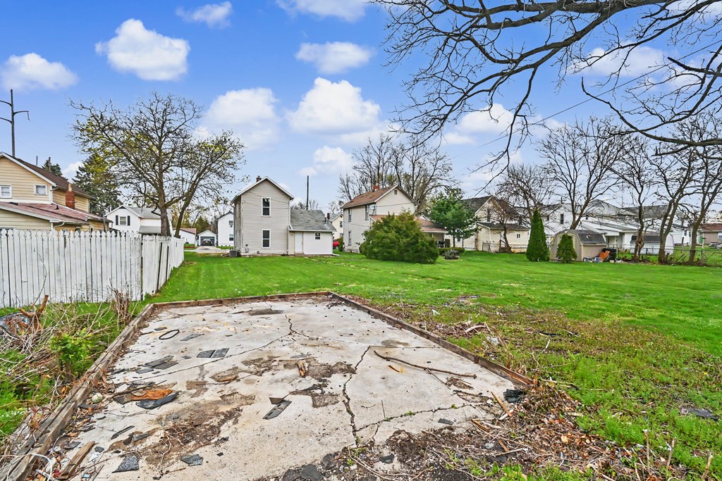 707 Wood Street, Marion, Ohio 43302, 3 Bedrooms Bedrooms, ,1 BathroomBathrooms,Residential,For Sale,Wood Street,9073008