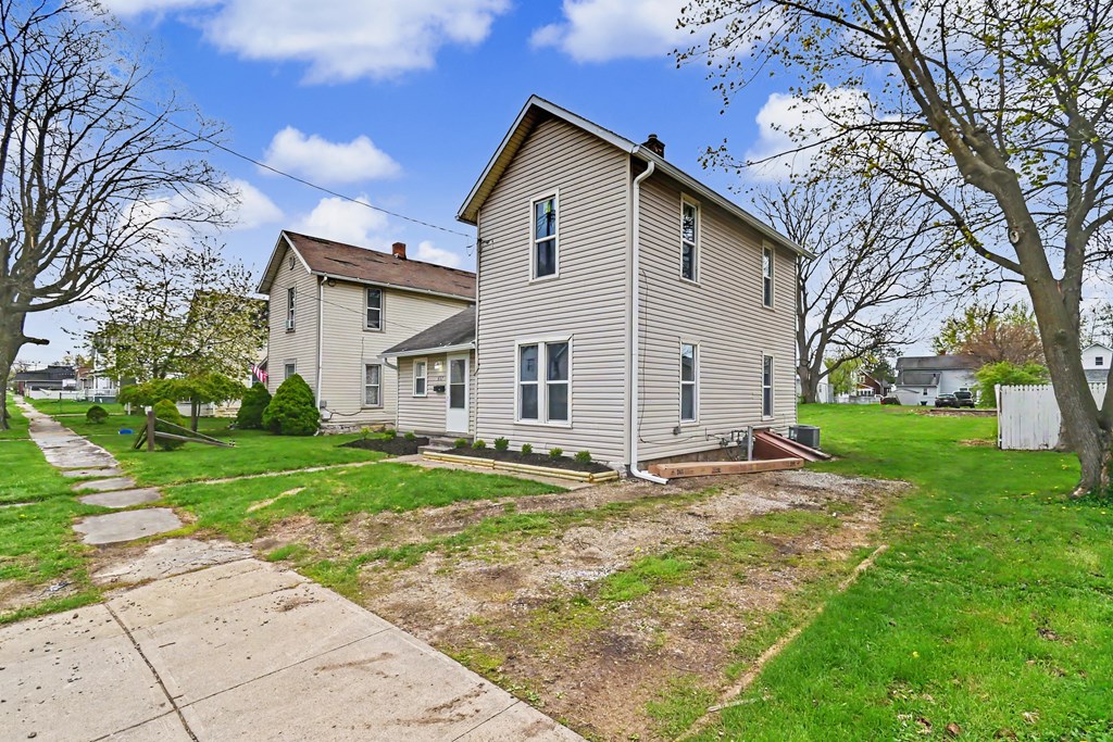 707 Wood Street, Marion, Ohio 43302, 3 Bedrooms Bedrooms, ,1 BathroomBathrooms,Residential,For Sale,Wood Street,9073008