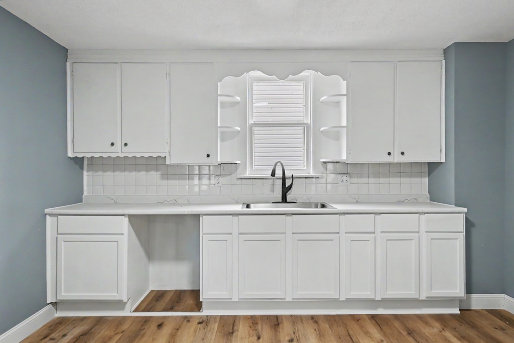 707 Wood Street, Marion, Ohio 43302, 3 Bedrooms Bedrooms, ,1 BathroomBathrooms,Residential,For Sale,Wood Street,9073008