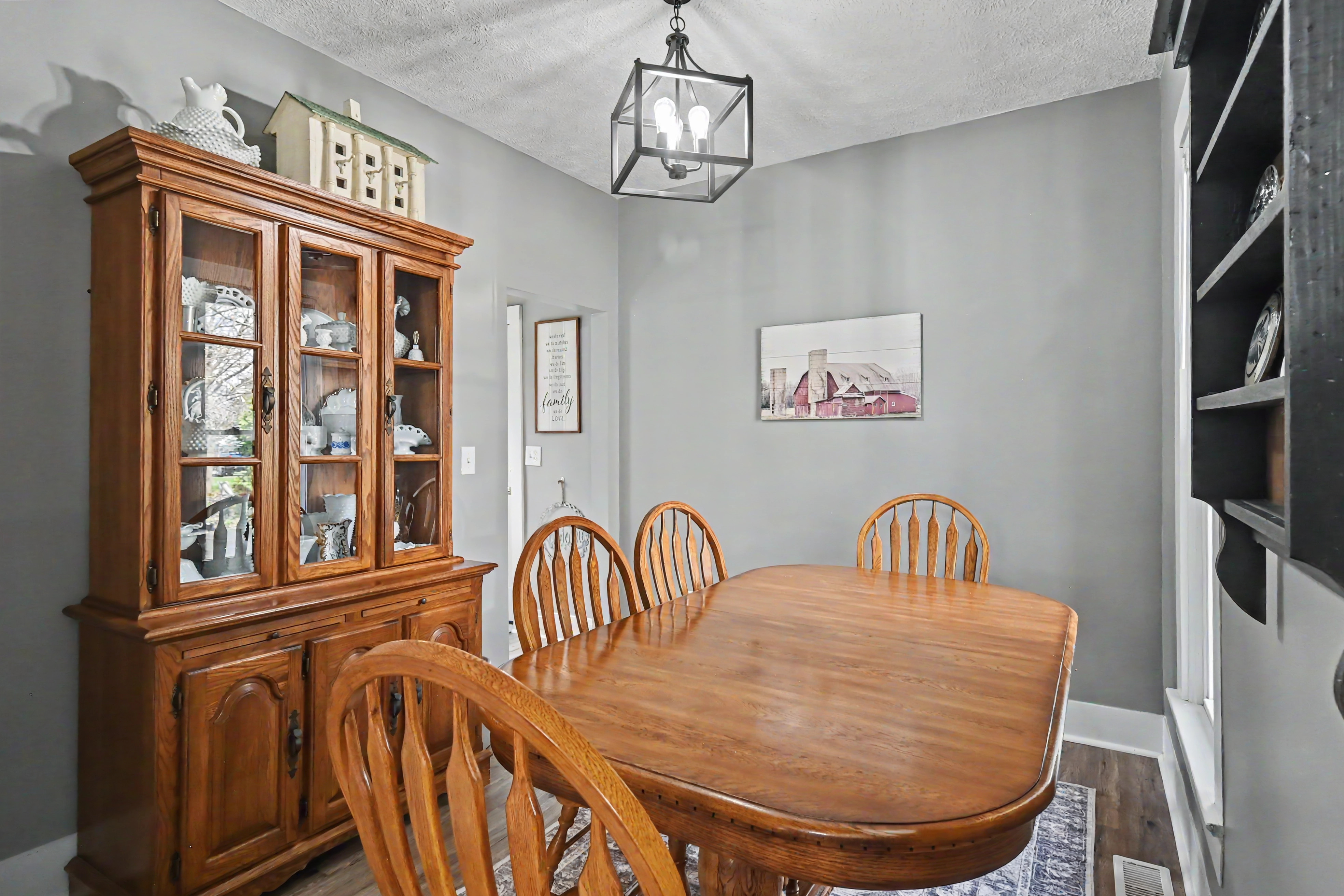 92 SOUTH MAIN STREET, NEW LONDON, OH 44851, 3 Bedrooms Bedrooms, ,2 BathroomsBathrooms,Residential,For Sale,South Main,