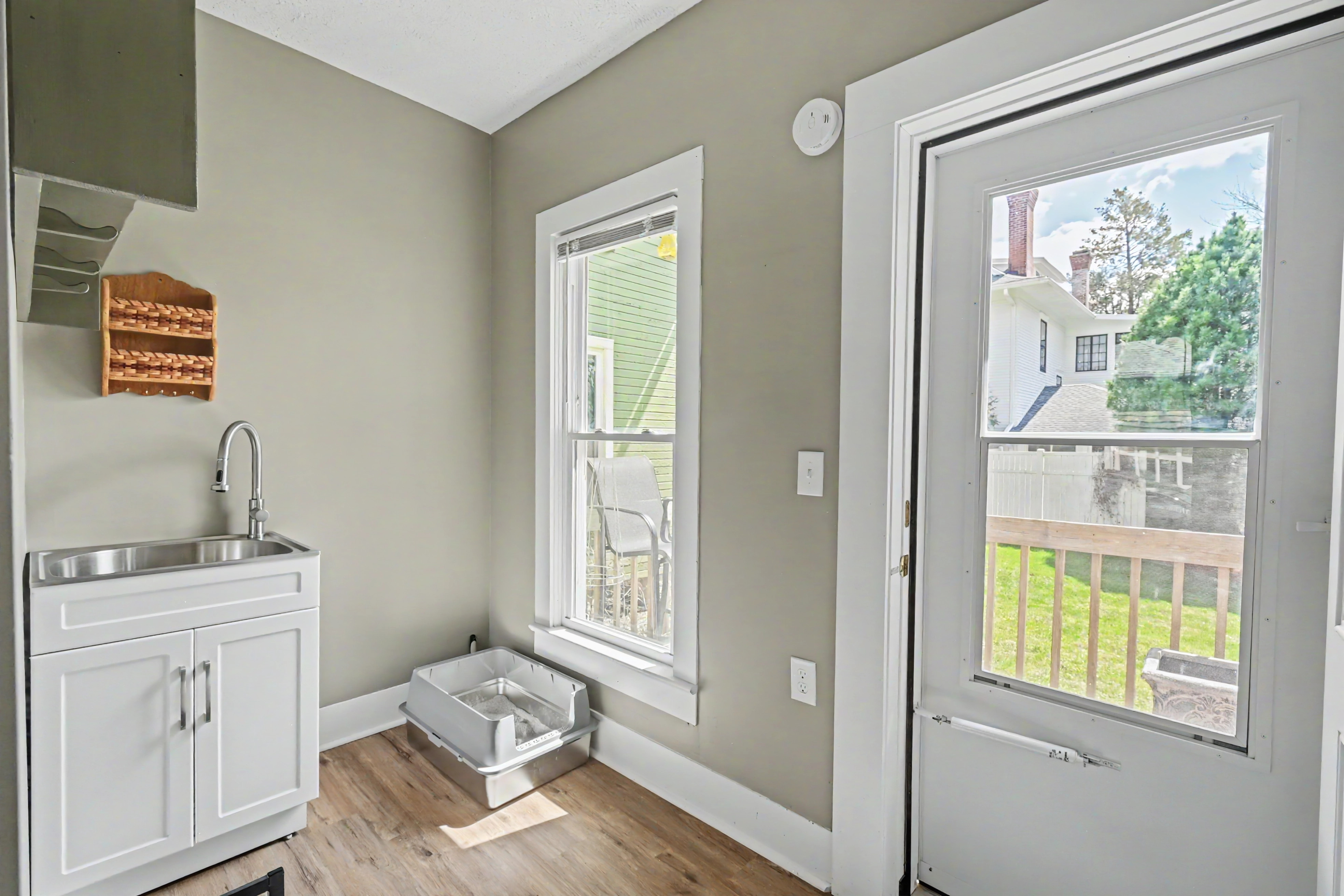 92 SOUTH MAIN STREET, NEW LONDON, OH 44851, 3 Bedrooms Bedrooms, ,2 BathroomsBathrooms,Residential,For Sale,South Main,