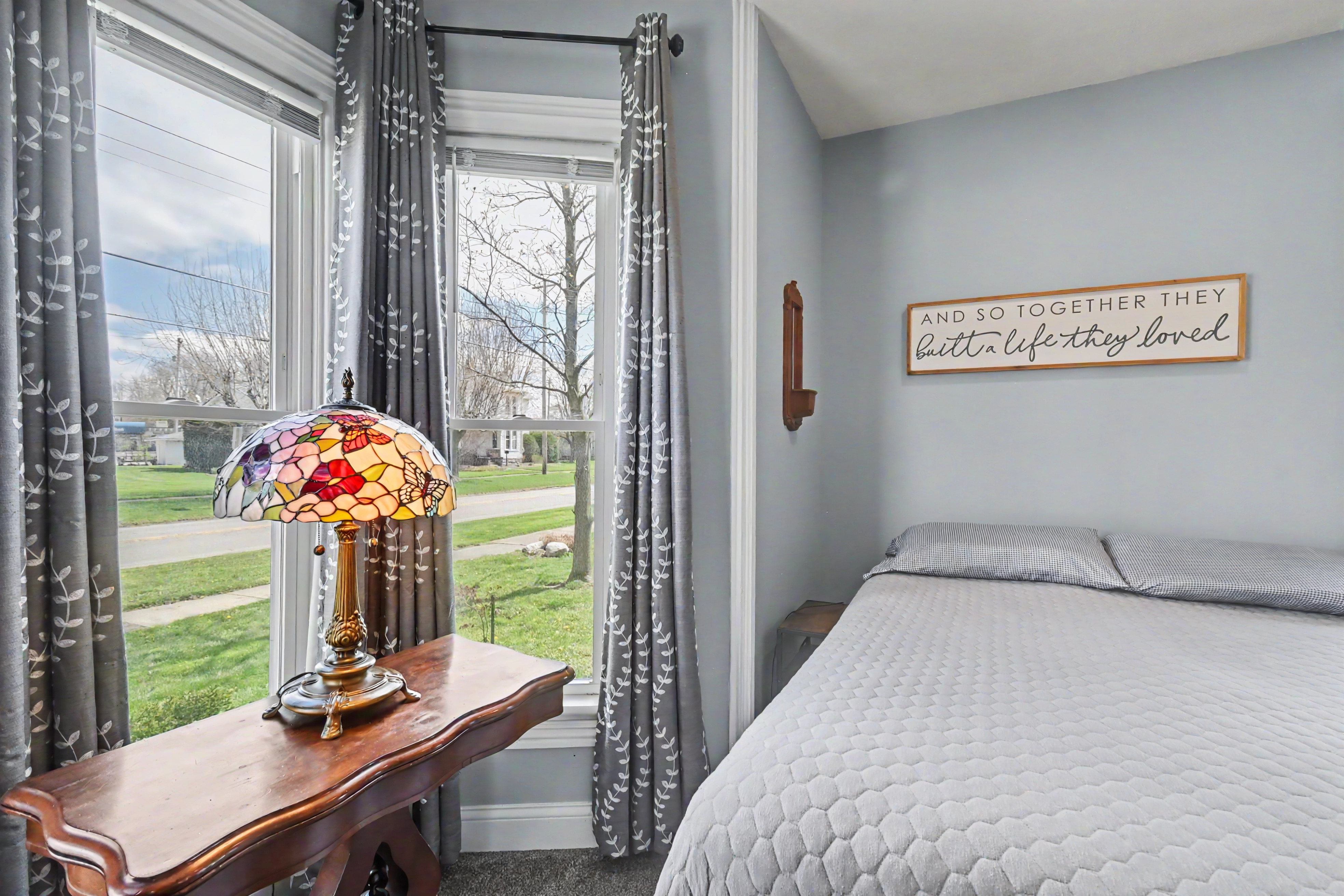 92 SOUTH MAIN STREET, NEW LONDON, OH 44851, 3 Bedrooms Bedrooms, ,2 BathroomsBathrooms,Residential,For Sale,South Main,