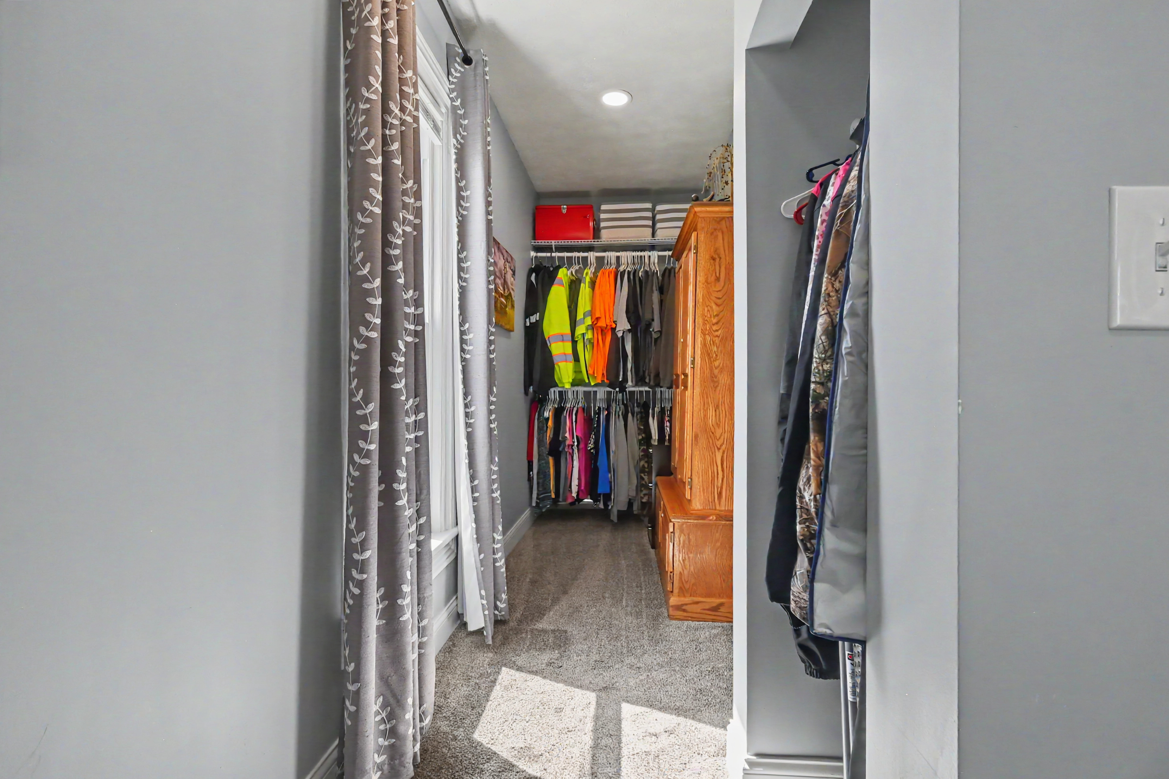 92 SOUTH MAIN STREET, NEW LONDON, OH 44851, 3 Bedrooms Bedrooms, ,2 BathroomsBathrooms,Residential,For Sale,South Main,