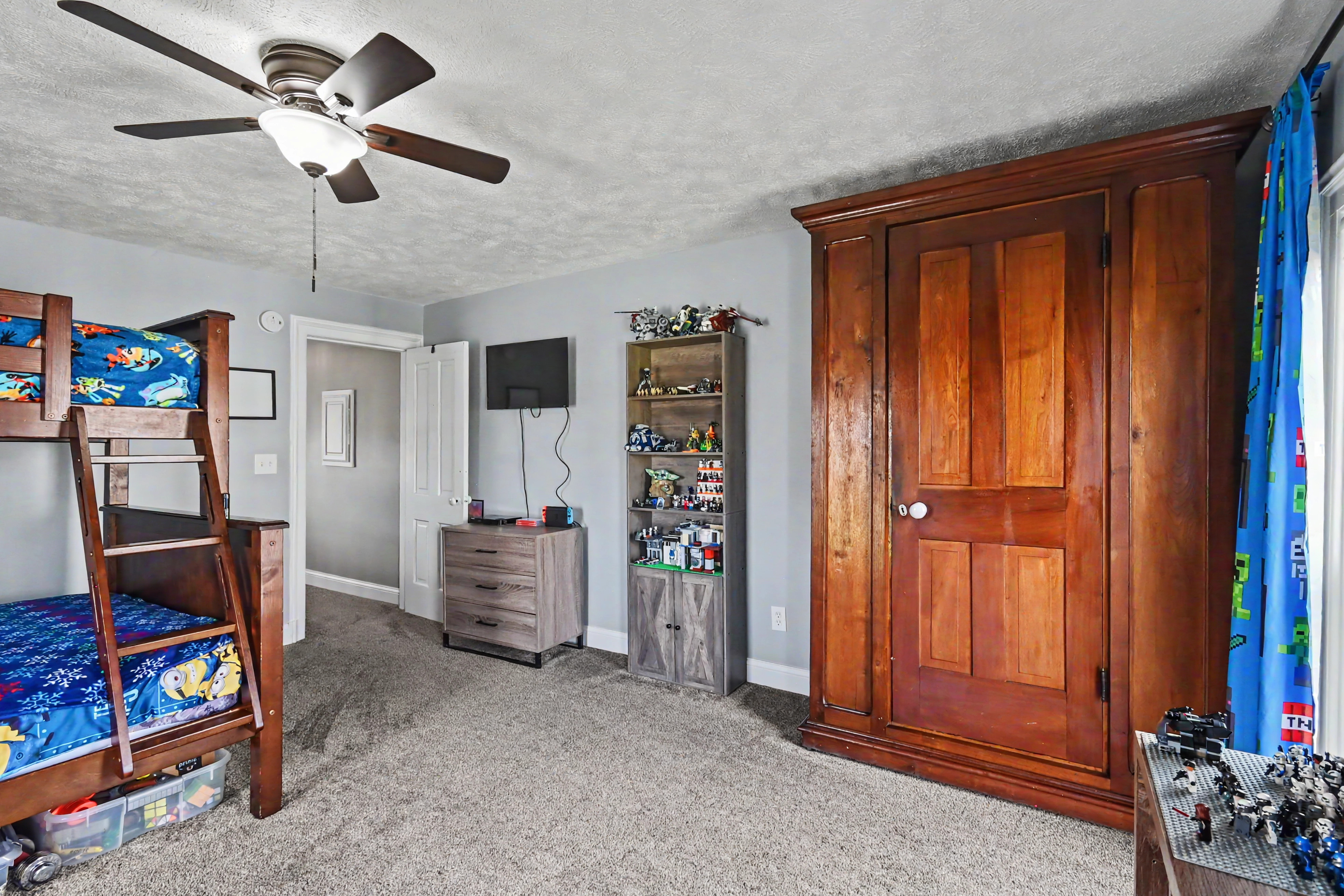 92 SOUTH MAIN STREET, NEW LONDON, OH 44851, 3 Bedrooms Bedrooms, ,2 BathroomsBathrooms,Residential,For Sale,South Main,