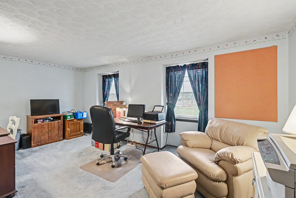 1020 Victoria Drive, Bucyrus, Ohio 44820, 4 Bedrooms Bedrooms, ,2 BathroomsBathrooms,Residential,For Sale,Victoria Drive,9073020