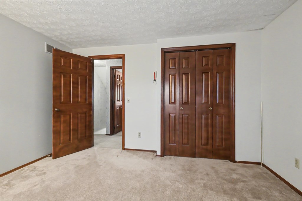 1020 Victoria Drive, Bucyrus, Ohio 44820, 4 Bedrooms Bedrooms, ,2 BathroomsBathrooms,Residential,For Sale,Victoria Drive,9073020