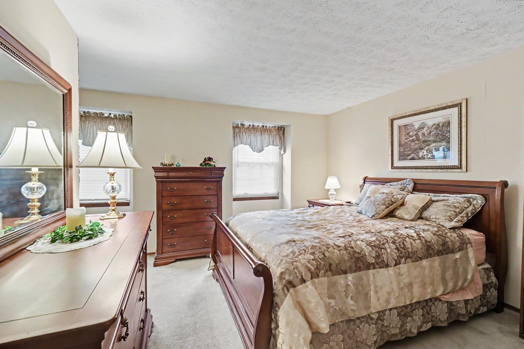 1020 Victoria Drive, Bucyrus, Ohio 44820, 4 Bedrooms Bedrooms, ,2 BathroomsBathrooms,Residential,For Sale,Victoria Drive,9073020