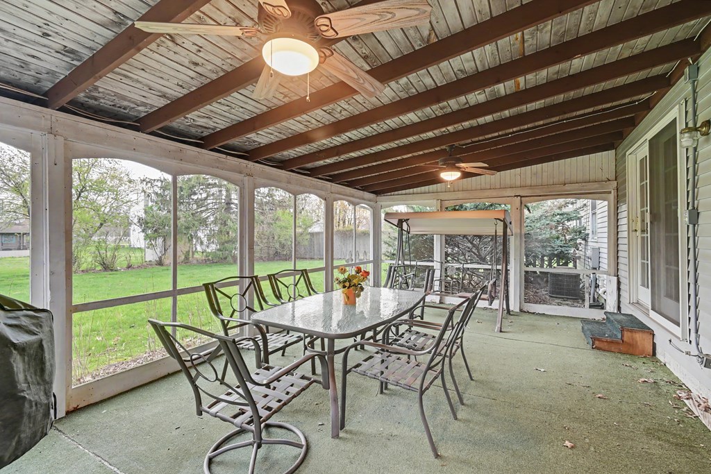 1020 Victoria Drive, Bucyrus, Ohio 44820, 4 Bedrooms Bedrooms, ,2 BathroomsBathrooms,Residential,For Sale,Victoria Drive,9073020