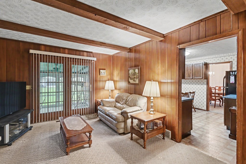 1020 Victoria Drive, Bucyrus, Ohio 44820, 4 Bedrooms Bedrooms, ,2 BathroomsBathrooms,Residential,For Sale,Victoria Drive,9073020