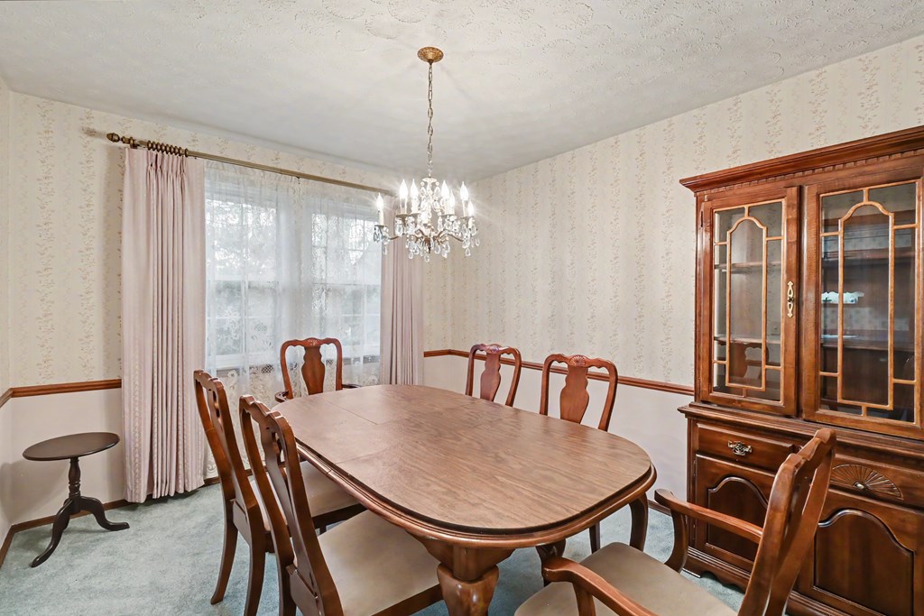 1020 Victoria Drive, Bucyrus, Ohio 44820, 4 Bedrooms Bedrooms, ,2 BathroomsBathrooms,Residential,For Sale,Victoria Drive,9073020