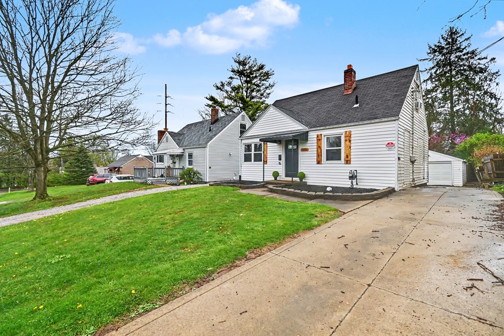 315 Muth Road, Mansfield, Ohio 44903, 3 Bedrooms Bedrooms, ,2 BathroomsBathrooms,Residential,For Sale,Muth Road,9073021