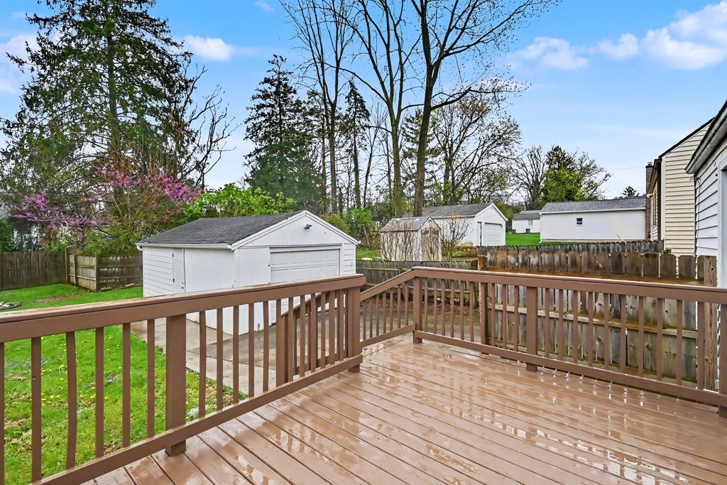 315 Muth Road, Mansfield, Ohio 44903, 3 Bedrooms Bedrooms, ,2 BathroomsBathrooms,Residential,For Sale,Muth Road,9073021