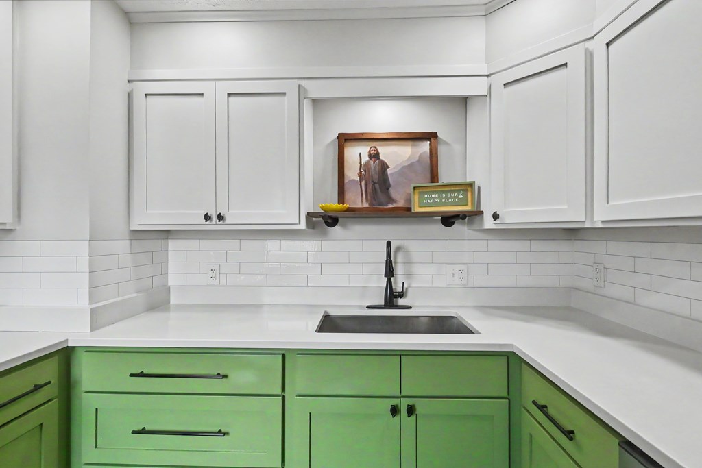 315 Muth Road, Mansfield, Ohio 44903, 3 Bedrooms Bedrooms, ,2 BathroomsBathrooms,Residential,For Sale,Muth Road,9073021