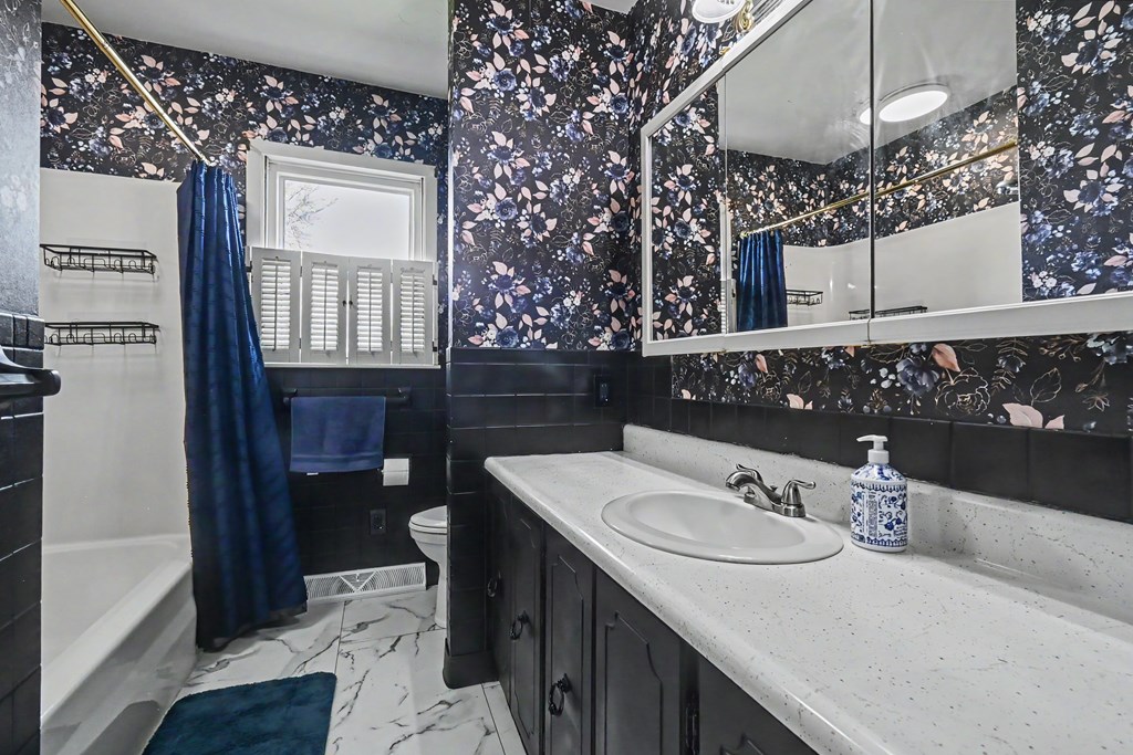 319 Etler Drive, Crestline, Ohio 44827, 3 Bedrooms Bedrooms, ,2 BathroomsBathrooms,Residential,For Sale,Etler Drive,9073022