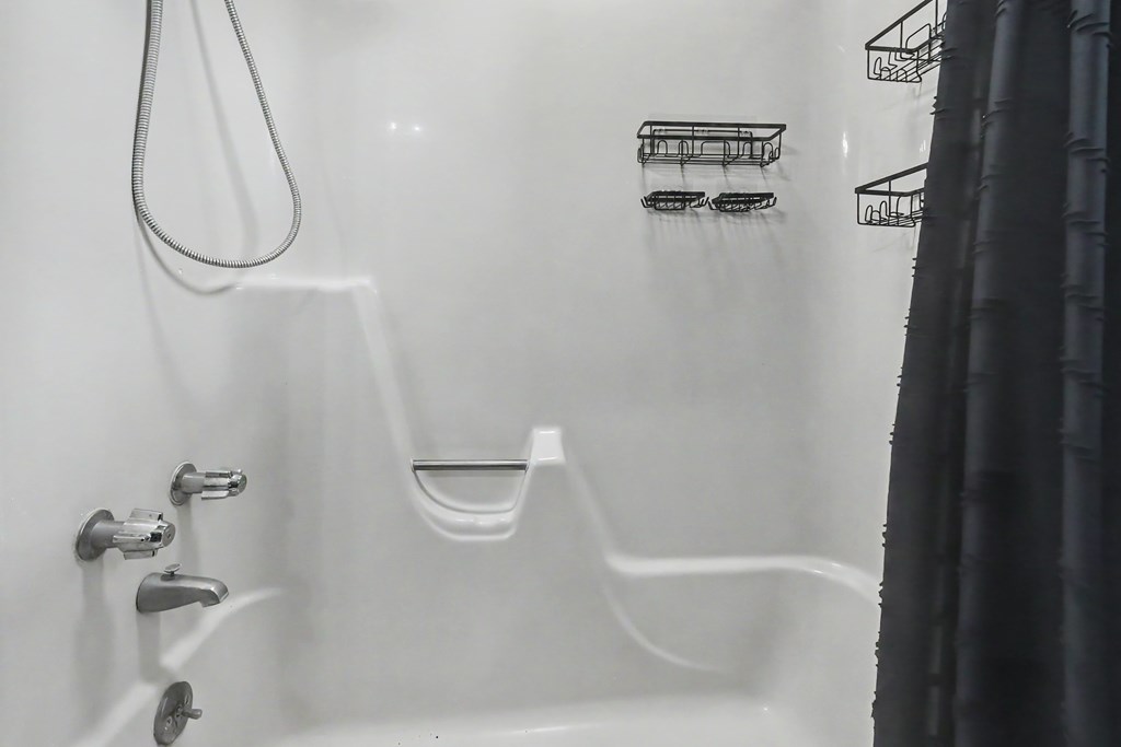 319 Etler Drive, Crestline, Ohio 44827, 3 Bedrooms Bedrooms, ,2 BathroomsBathrooms,Residential,For Sale,Etler Drive,9073022