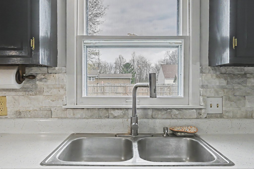 319 Etler Drive, Crestline, Ohio 44827, 3 Bedrooms Bedrooms, ,2 BathroomsBathrooms,Residential,For Sale,Etler Drive,9073022