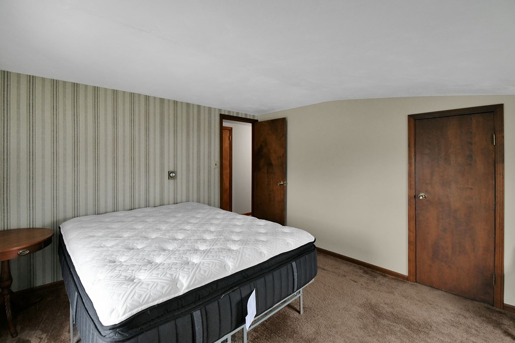 92 Grand Boulevard Extension, Shelby, Ohio 44875, 4 Bedrooms Bedrooms, ,2 BathroomsBathrooms,Residential,For Sale,Grand Boulevard Extension,9073027