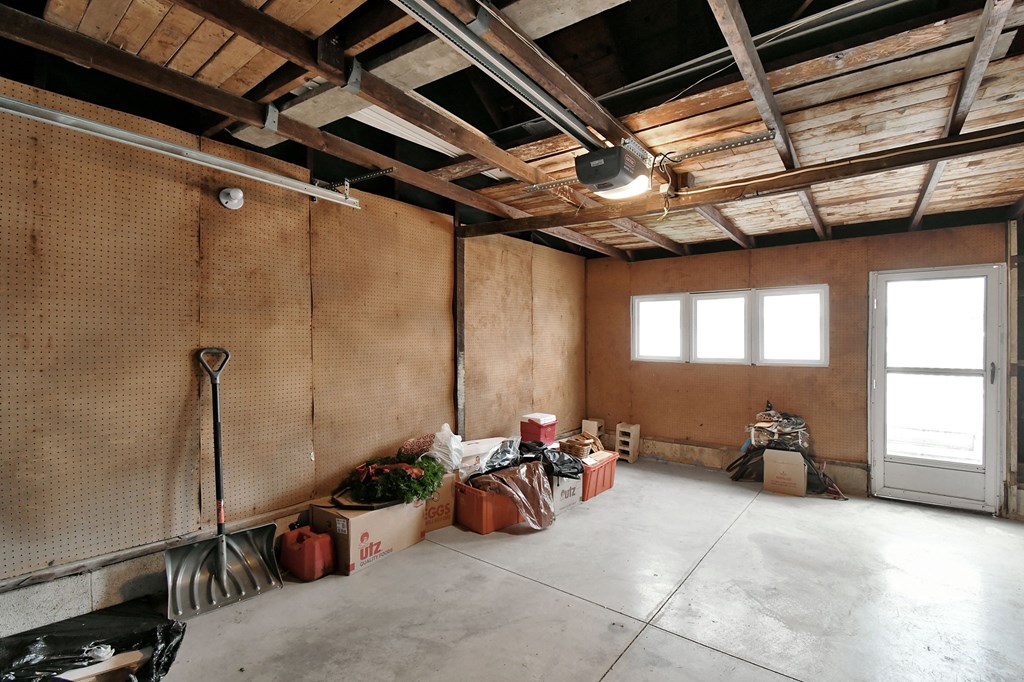 92 Grand Boulevard Extension, Shelby, Ohio 44875, 4 Bedrooms Bedrooms, ,2 BathroomsBathrooms,Residential,For Sale,Grand Boulevard Extension,9073027