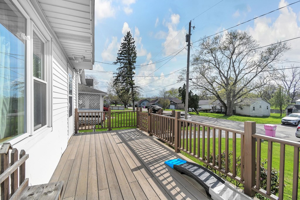 484 Van Buren Avenue, Mansfield, Ohio 44905, 3 Bedrooms Bedrooms, ,1 BathroomBathrooms,Residential,For Sale,Van Buren Avenue,9073030