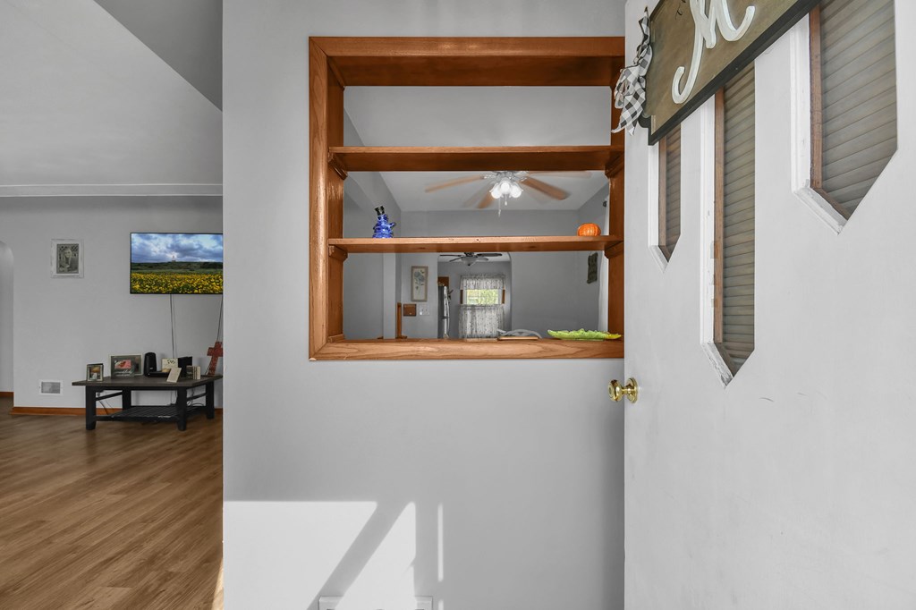 484 Van Buren Avenue, Mansfield, Ohio 44905, 3 Bedrooms Bedrooms, ,1 BathroomBathrooms,Residential,For Sale,Van Buren Avenue,9073030