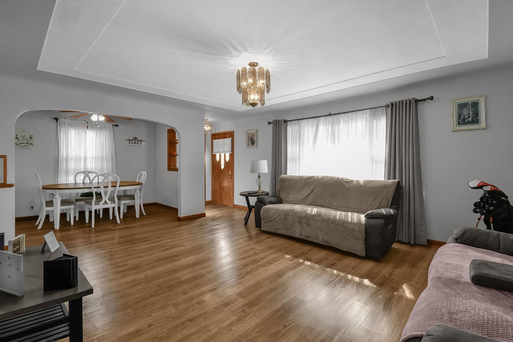 484 Van Buren Avenue, Mansfield, Ohio 44905, 3 Bedrooms Bedrooms, ,1 BathroomBathrooms,Residential,For Sale,Van Buren Avenue,9073030