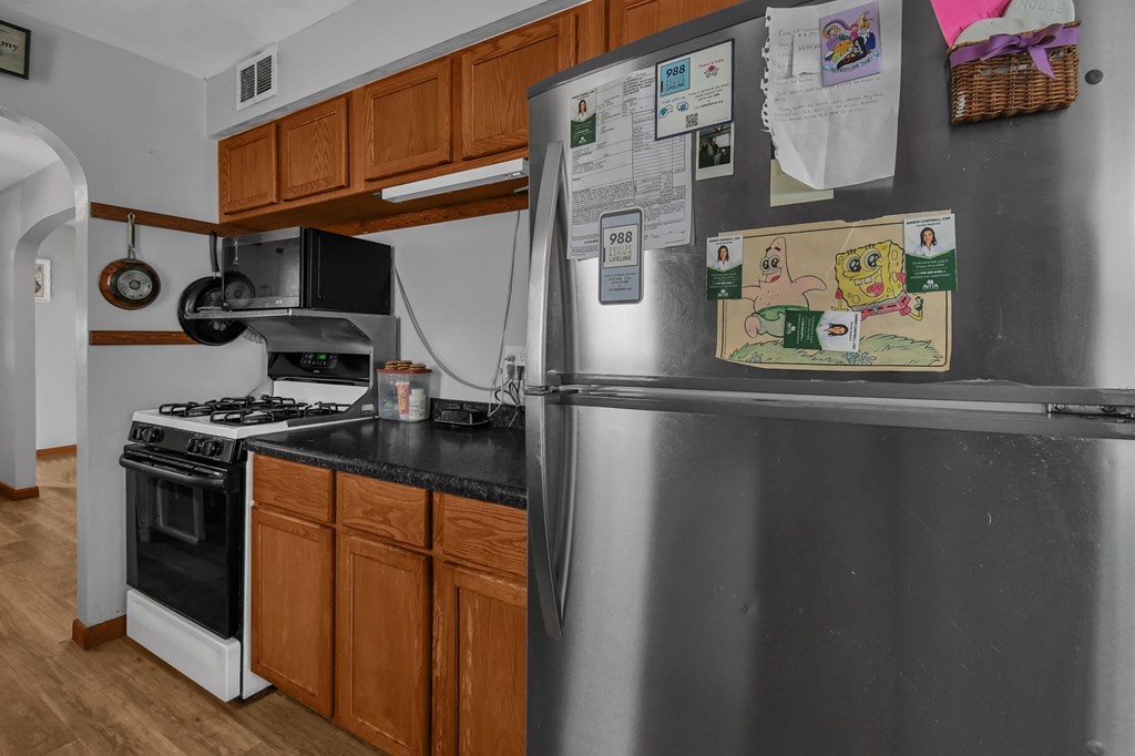 484 Van Buren Avenue, Mansfield, Ohio 44905, 3 Bedrooms Bedrooms, ,1 BathroomBathrooms,Residential,For Sale,Van Buren Avenue,9073030