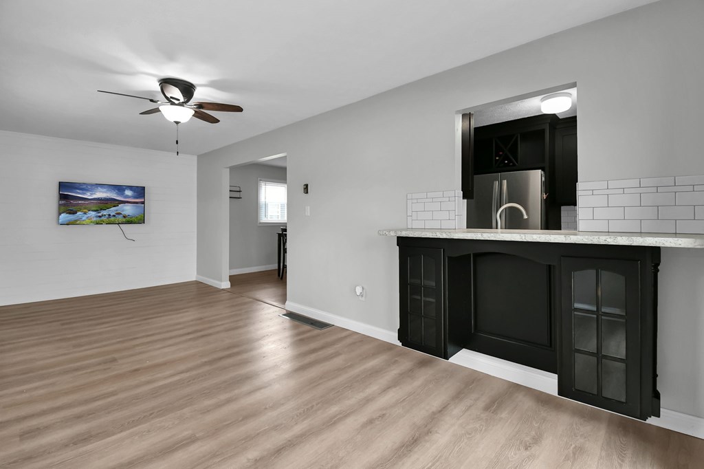 30 Taft Street, Shelby, Ohio 44875, 2 Bedrooms Bedrooms, ,1 BathroomBathrooms,Residential,For Sale,Taft Street,9073033