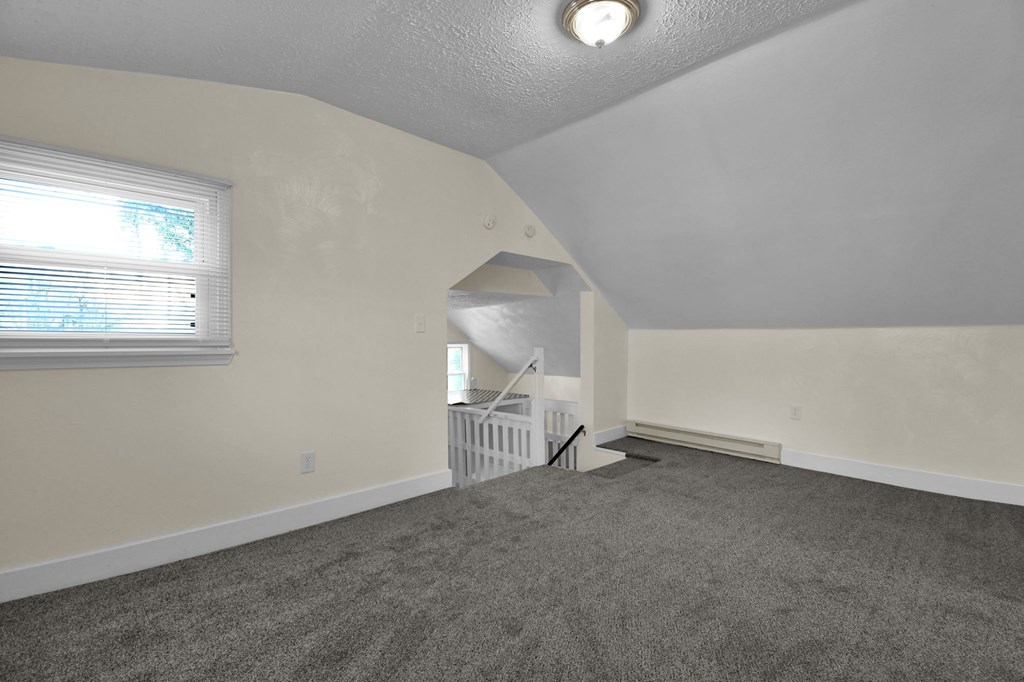 375 Mcpherson Street, Mansfield, Ohio 44903, 3 Bedrooms Bedrooms, ,1 BathroomBathrooms,Residential,For Sale,Mcpherson Street,9073045