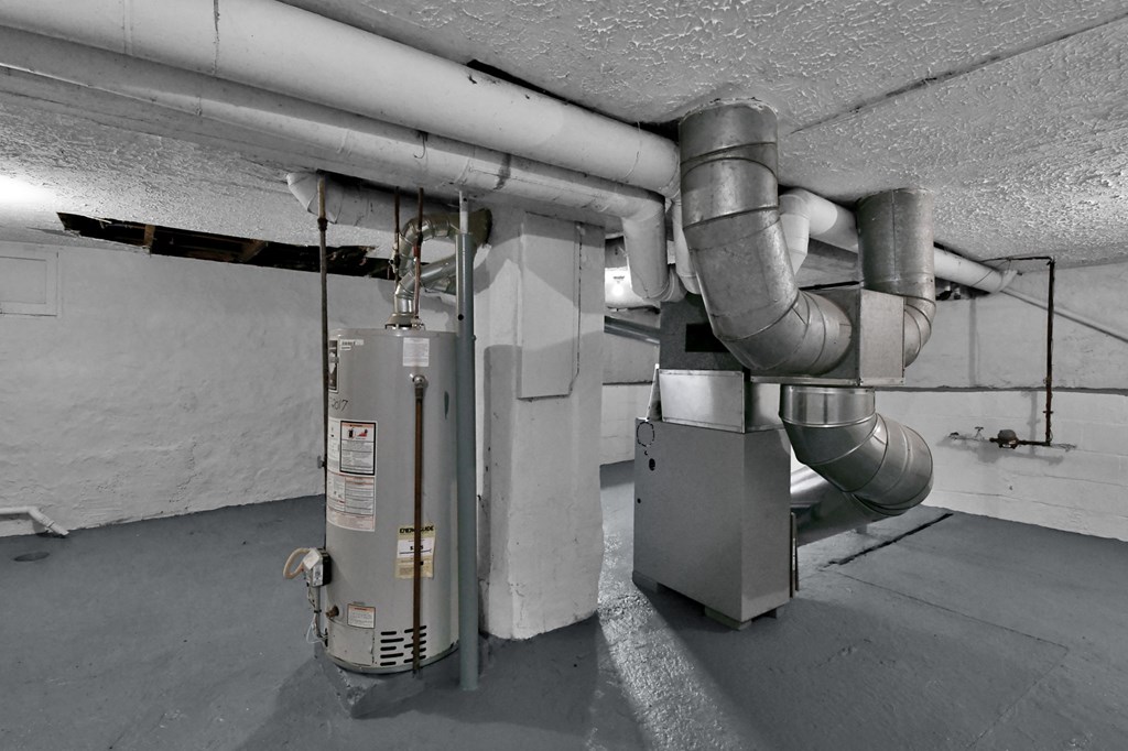 375 Mcpherson Street, Mansfield, Ohio 44903, 3 Bedrooms Bedrooms, ,1 BathroomBathrooms,Residential,For Sale,Mcpherson Street,9073045