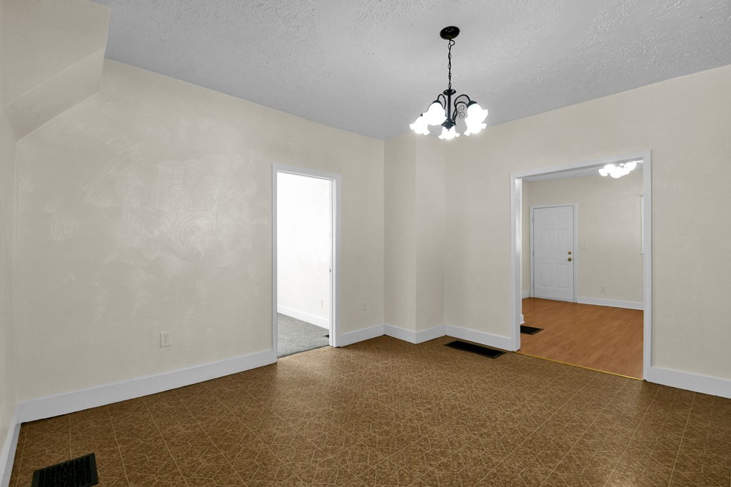 375 Mcpherson Street, Mansfield, Ohio 44903, 3 Bedrooms Bedrooms, ,1 BathroomBathrooms,Residential,For Sale,Mcpherson Street,9073045