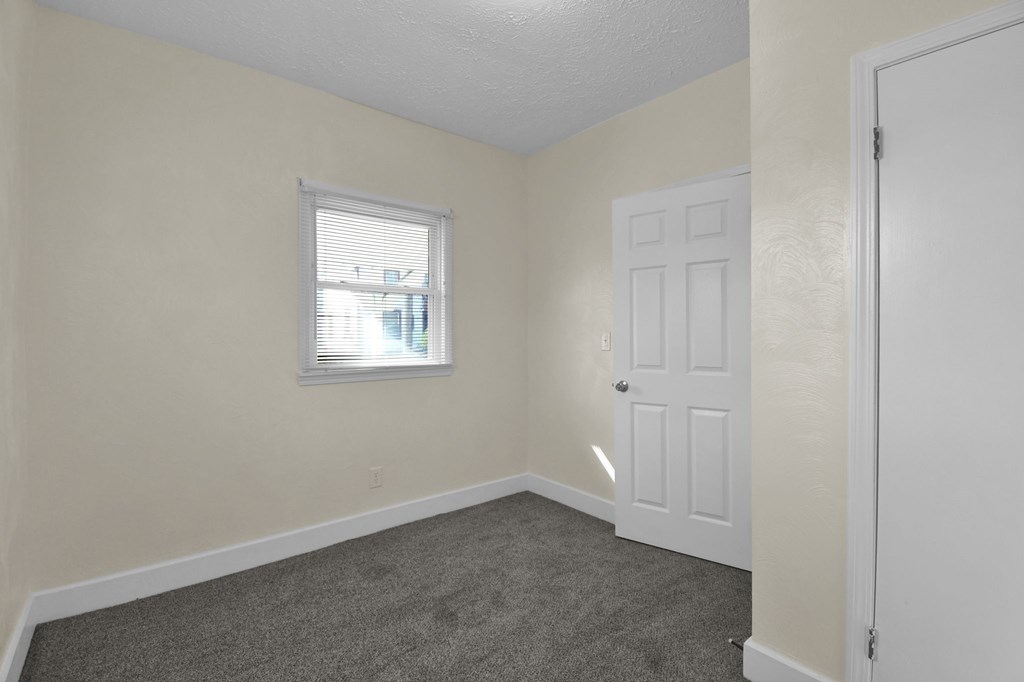 375 Mcpherson Street, Mansfield, Ohio 44903, 3 Bedrooms Bedrooms, ,1 BathroomBathrooms,Residential,For Sale,Mcpherson Street,9073045