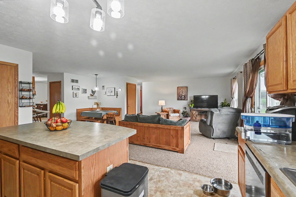 1009 County Road 40, Nova, Ohio 44859, 4 Bedrooms Bedrooms, ,3 BathroomsBathrooms,Residential,For Sale,County Road 40,9073053