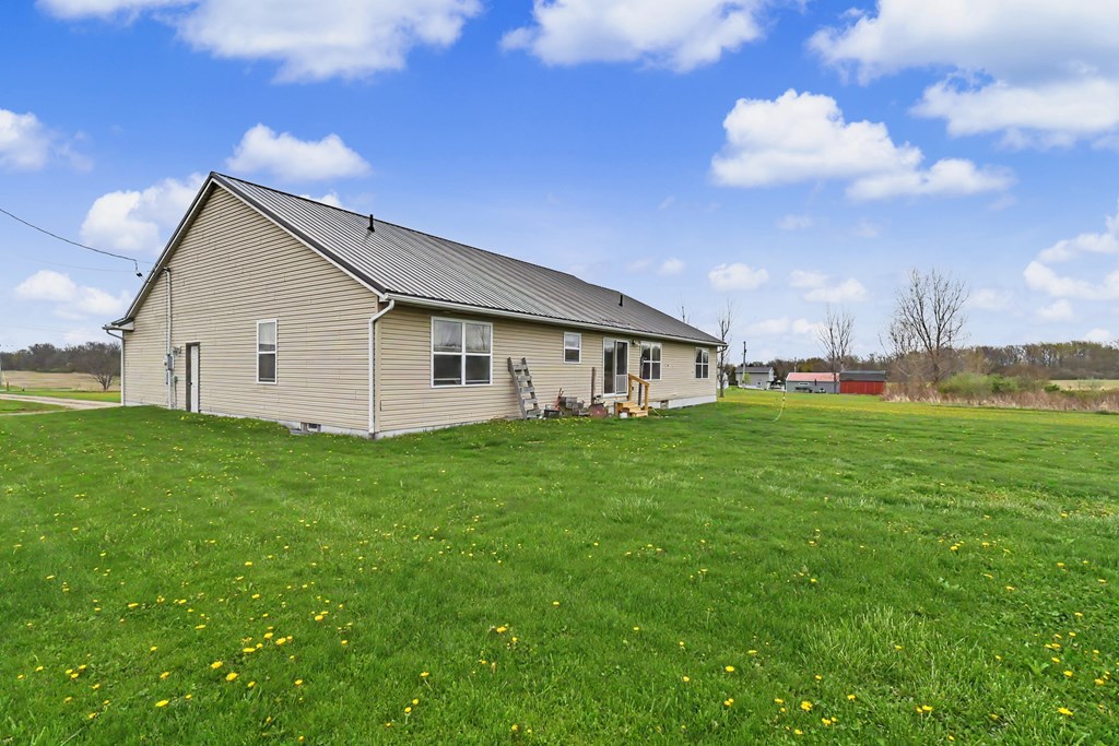 1009 County Road 40, Nova, Ohio 44859, 4 Bedrooms Bedrooms, ,3 BathroomsBathrooms,Residential,For Sale,County Road 40,9073053