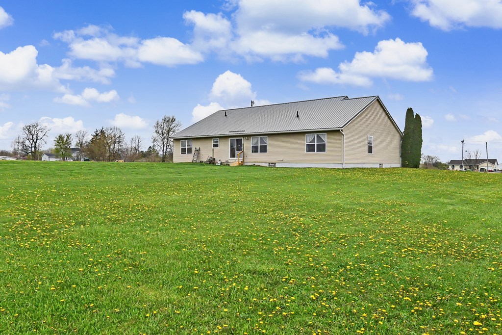 1009 County Road 40, Nova, Ohio 44859, 4 Bedrooms Bedrooms, ,3 BathroomsBathrooms,Residential,For Sale,County Road 40,9073053