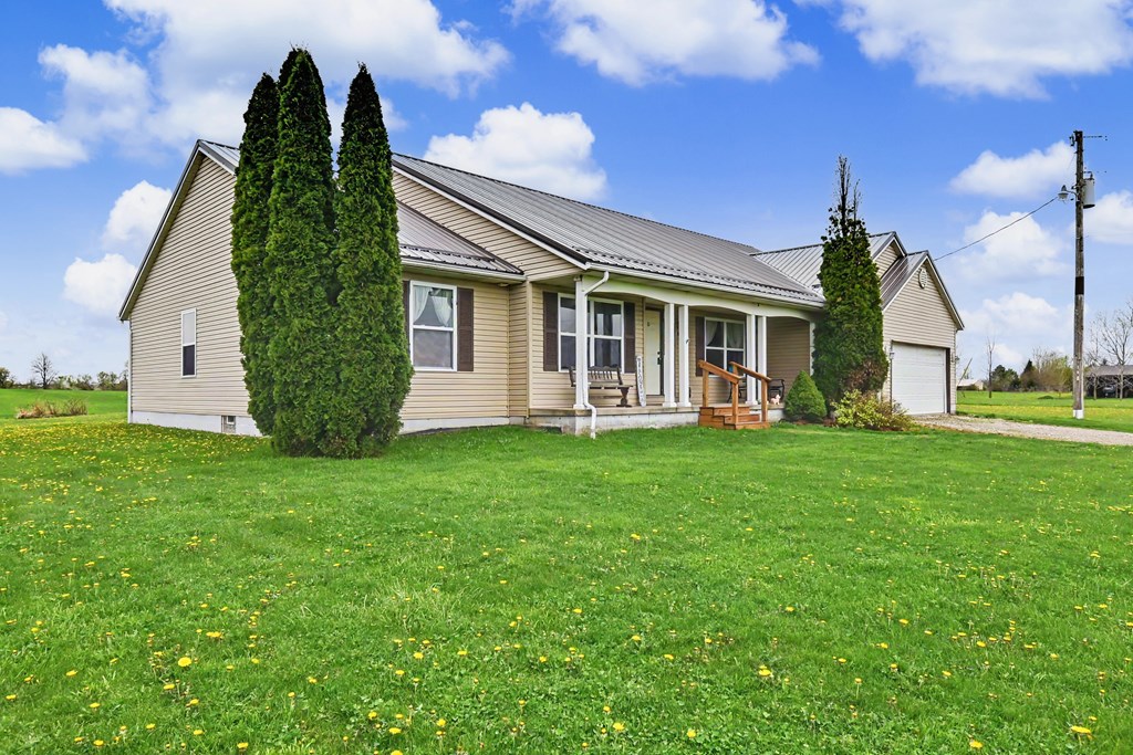 1009 County Road 40, Nova, Ohio 44859, 4 Bedrooms Bedrooms, ,3 BathroomsBathrooms,Residential,For Sale,County Road 40,9073053