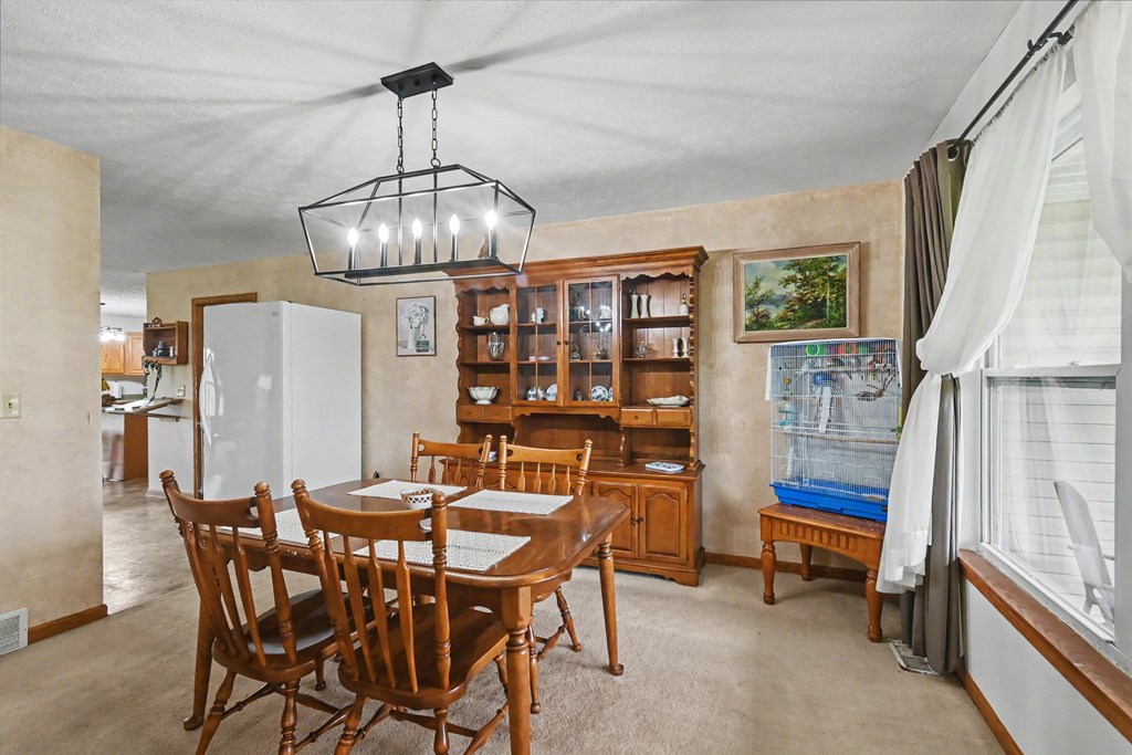 1009 County Road 40, Nova, Ohio 44859, 4 Bedrooms Bedrooms, ,3 BathroomsBathrooms,Residential,For Sale,County Road 40,9073053