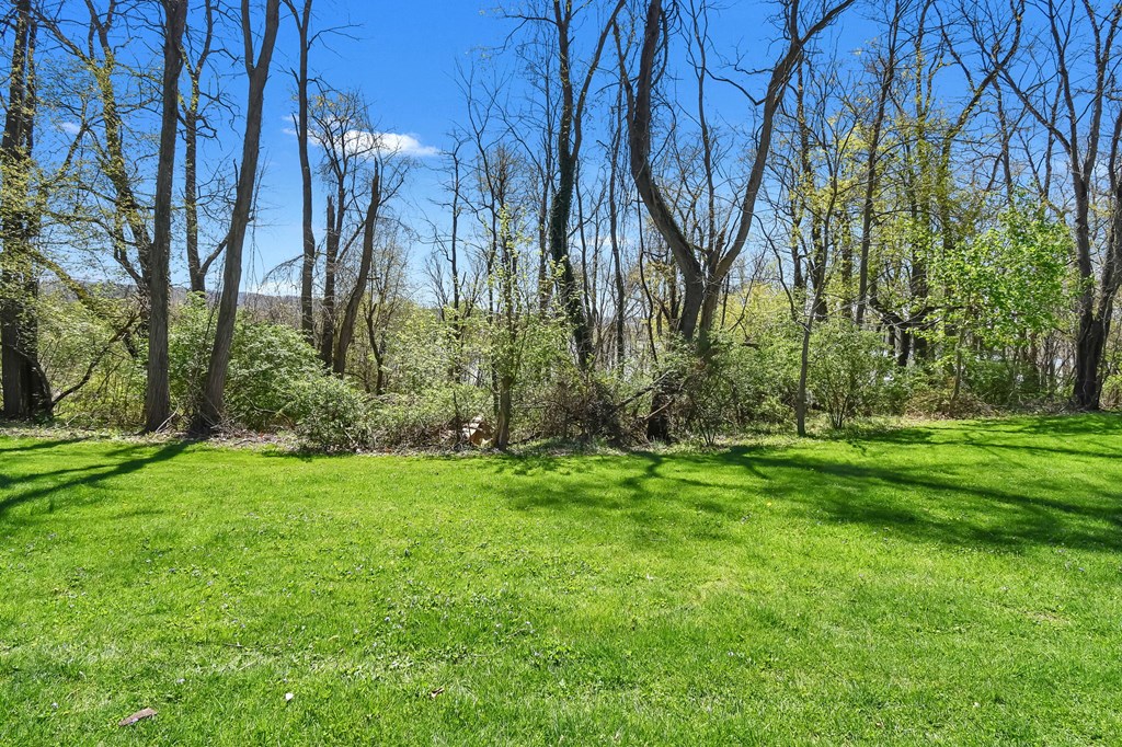 4372 Leisure Ln, Perrysville, Ohio 44864, 3 Bedrooms Bedrooms, ,1 BathroomBathrooms,Residential,For Sale,Leisure Ln,9073075