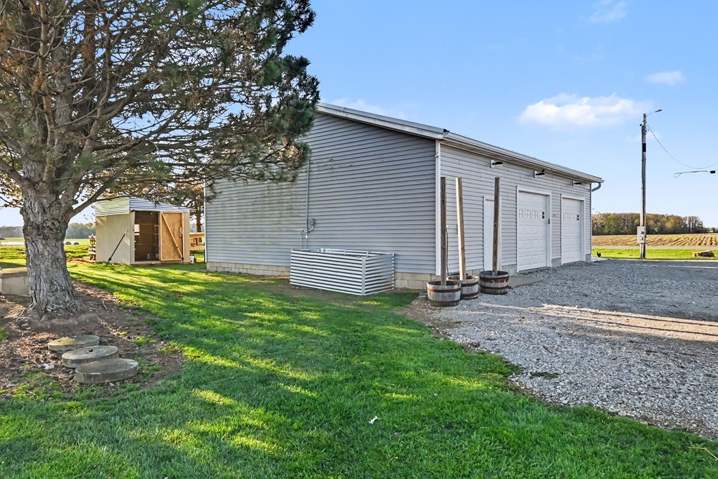 2068 Crescent Road, Greenwich, Ohio 44837, 4 Bedrooms Bedrooms, ,2 BathroomsBathrooms,Residential,For Sale,Crescent Road,9073078