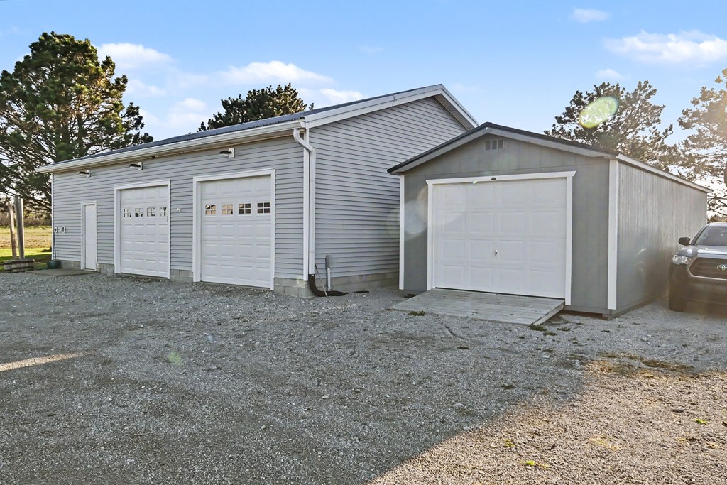 2068 Crescent Road, Greenwich, Ohio 44837, 4 Bedrooms Bedrooms, ,2 BathroomsBathrooms,Residential,For Sale,Crescent Road,9073078