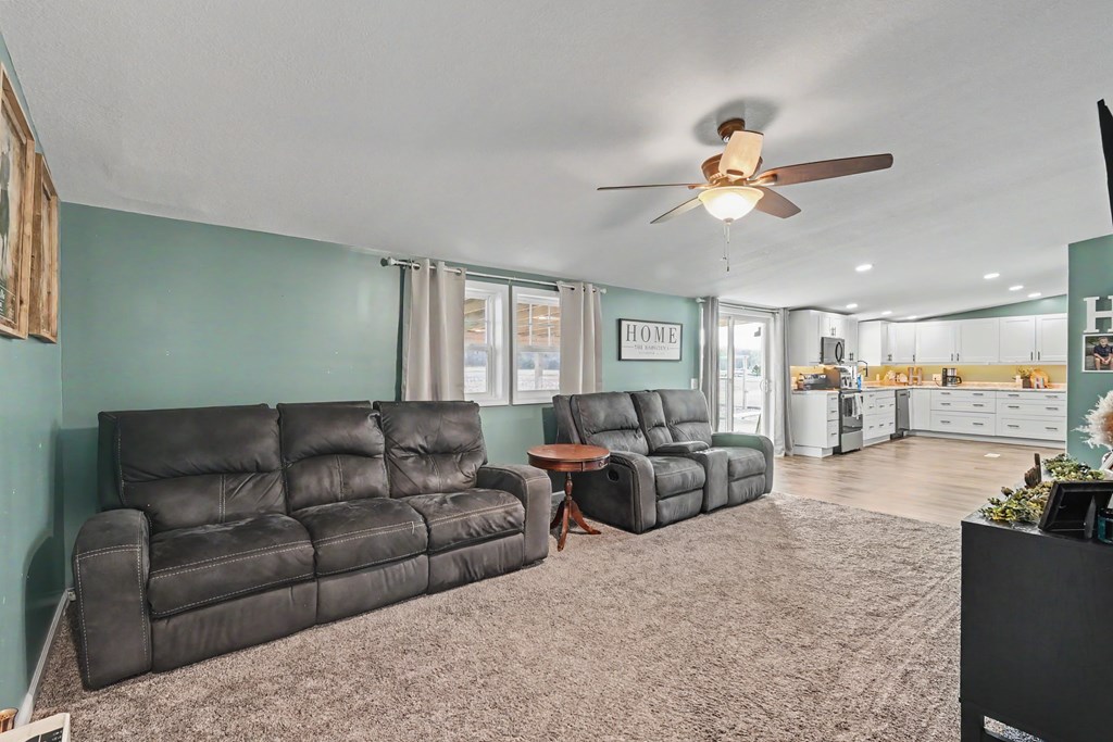 2068 Crescent Road, Greenwich, Ohio 44837, 4 Bedrooms Bedrooms, ,2 BathroomsBathrooms,Residential,For Sale,Crescent Road,9073078