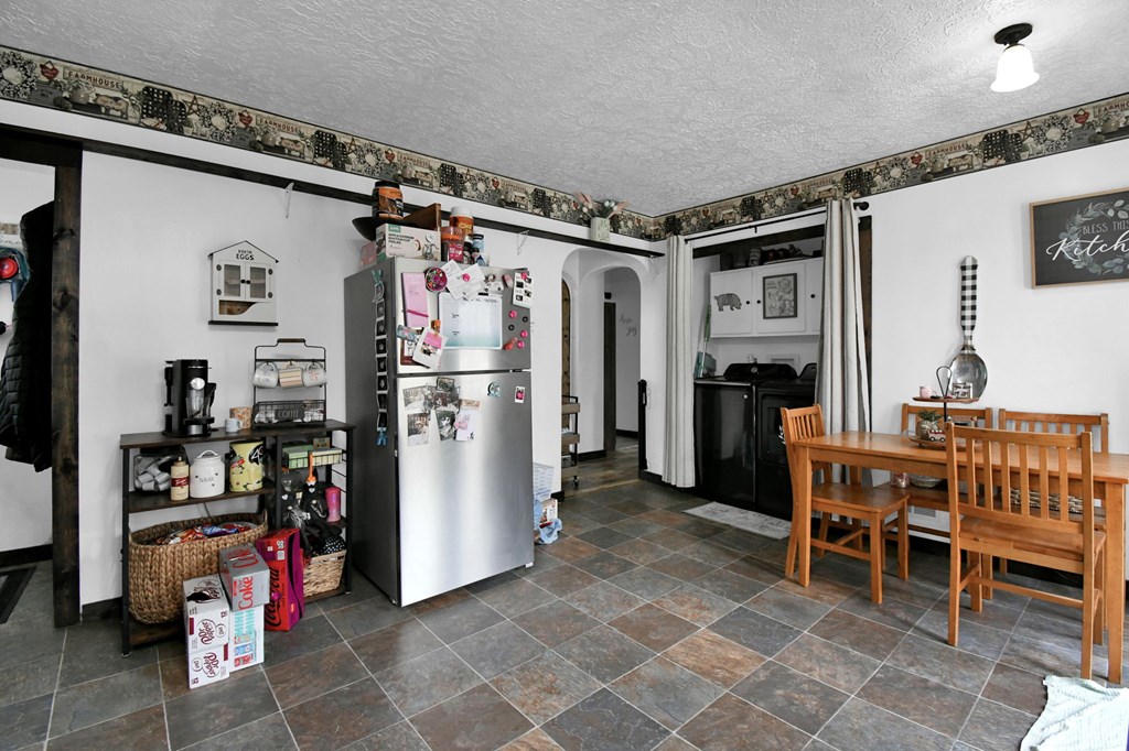 59 W Tucker Ave, Shelby, Ohio 44875, 3 Bedrooms Bedrooms, ,1 BathroomBathrooms,Residential,For Sale,Tucker Ave,9073080