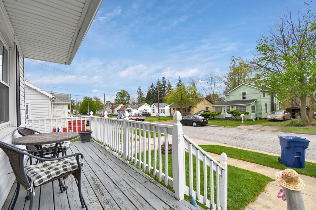59 W Tucker Ave, Shelby, Ohio 44875, 3 Bedrooms Bedrooms, ,1 BathroomBathrooms,Residential,For Sale,Tucker Ave,9073080