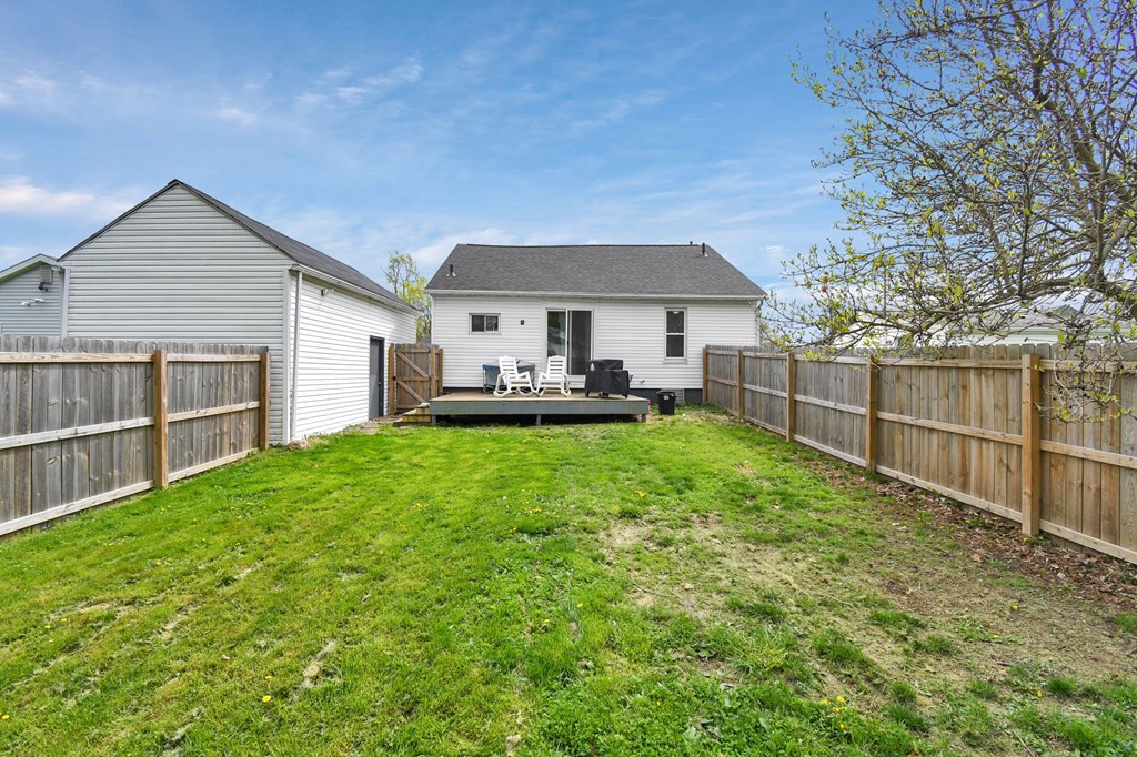 59 W Tucker Ave, Shelby, Ohio 44875, 3 Bedrooms Bedrooms, ,1 BathroomBathrooms,Residential,For Sale,Tucker Ave,9073080
