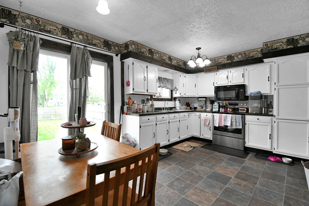 59 W Tucker Ave, Shelby, Ohio 44875, 3 Bedrooms Bedrooms, ,1 BathroomBathrooms,Residential,For Sale,Tucker Ave,9073080