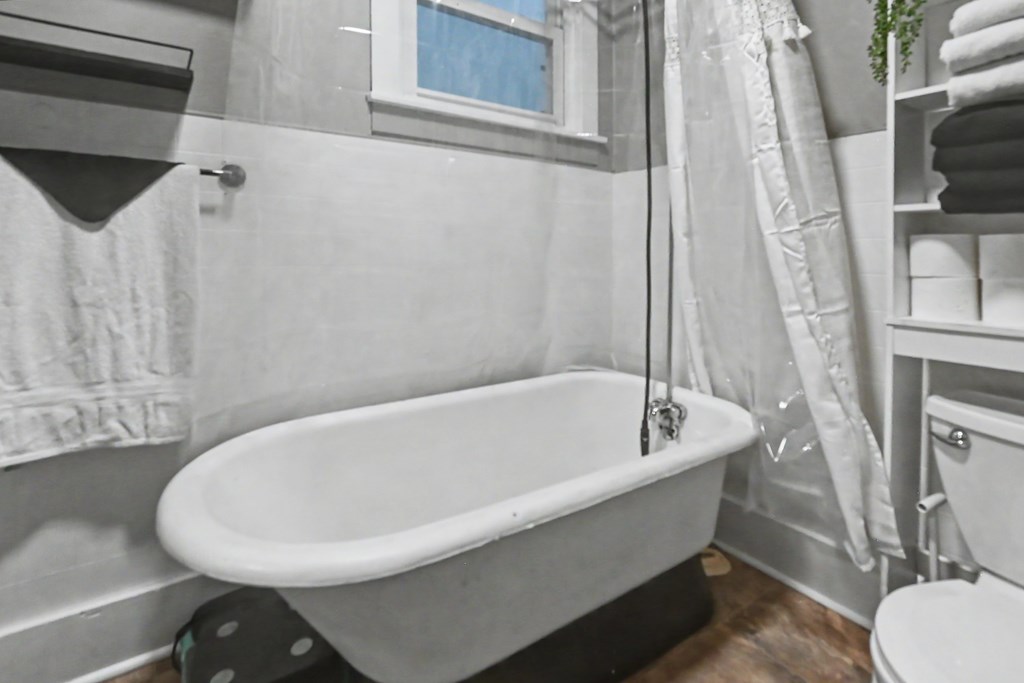 255 Whetstone Street, Bucyrus, Ohio 44820, 2 Bedrooms Bedrooms, ,1 BathroomBathrooms,Residential,For Sale,Whetstone Street,9073103